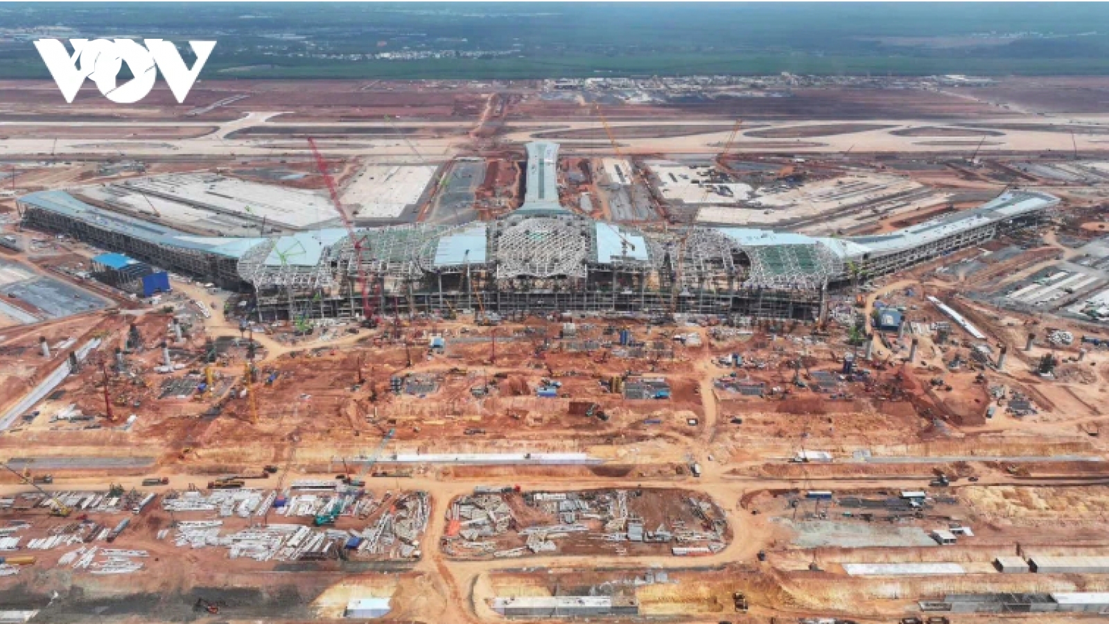 Bộ trưởng Bộ Xây dựng: Làm sân bay phải đạt chuẩn quốc tế, tránh đầu tư manh mún