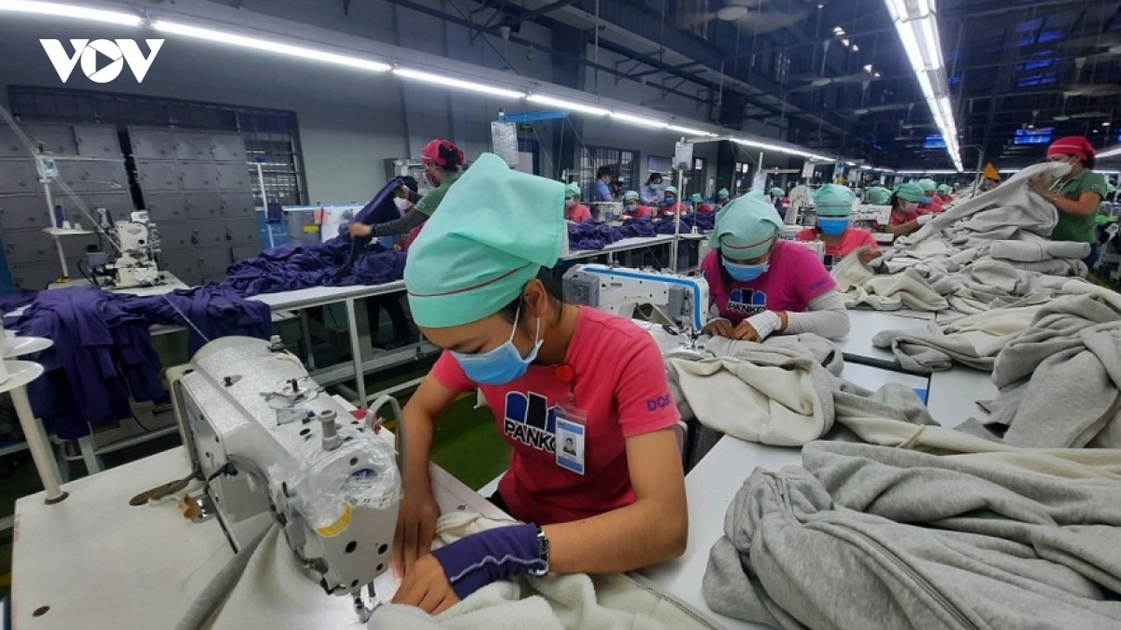 Lương tối thiểu vẫn chưa đủ để người lao động sống được ở mức tối thiểu?
