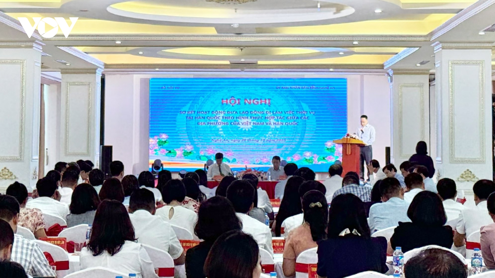 Over 10,000 Vietnamese workers sent to RoK for seasonal jobs