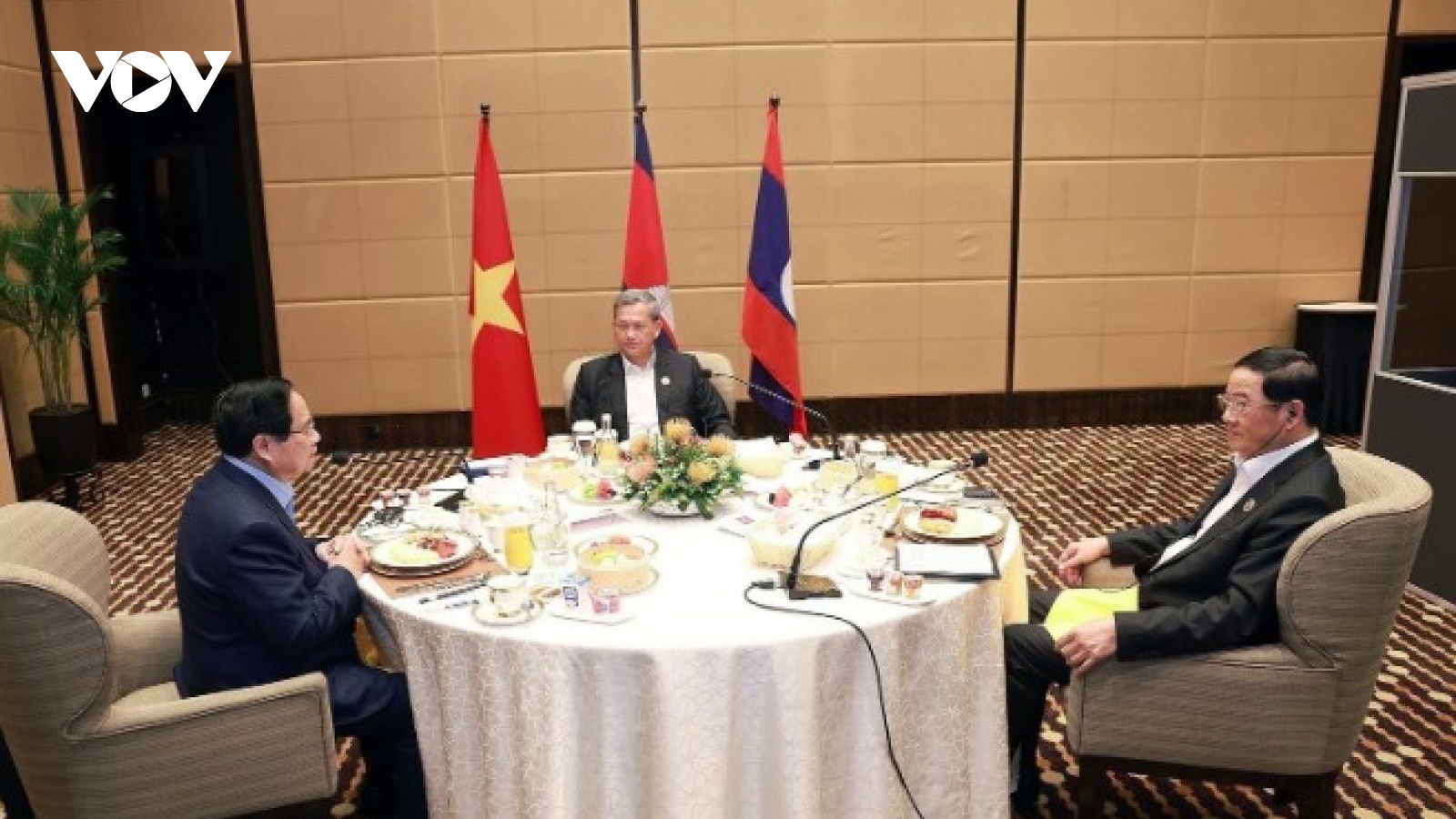 Vietnam, Laos, Cambodia vow stronger unity amid regional challenges