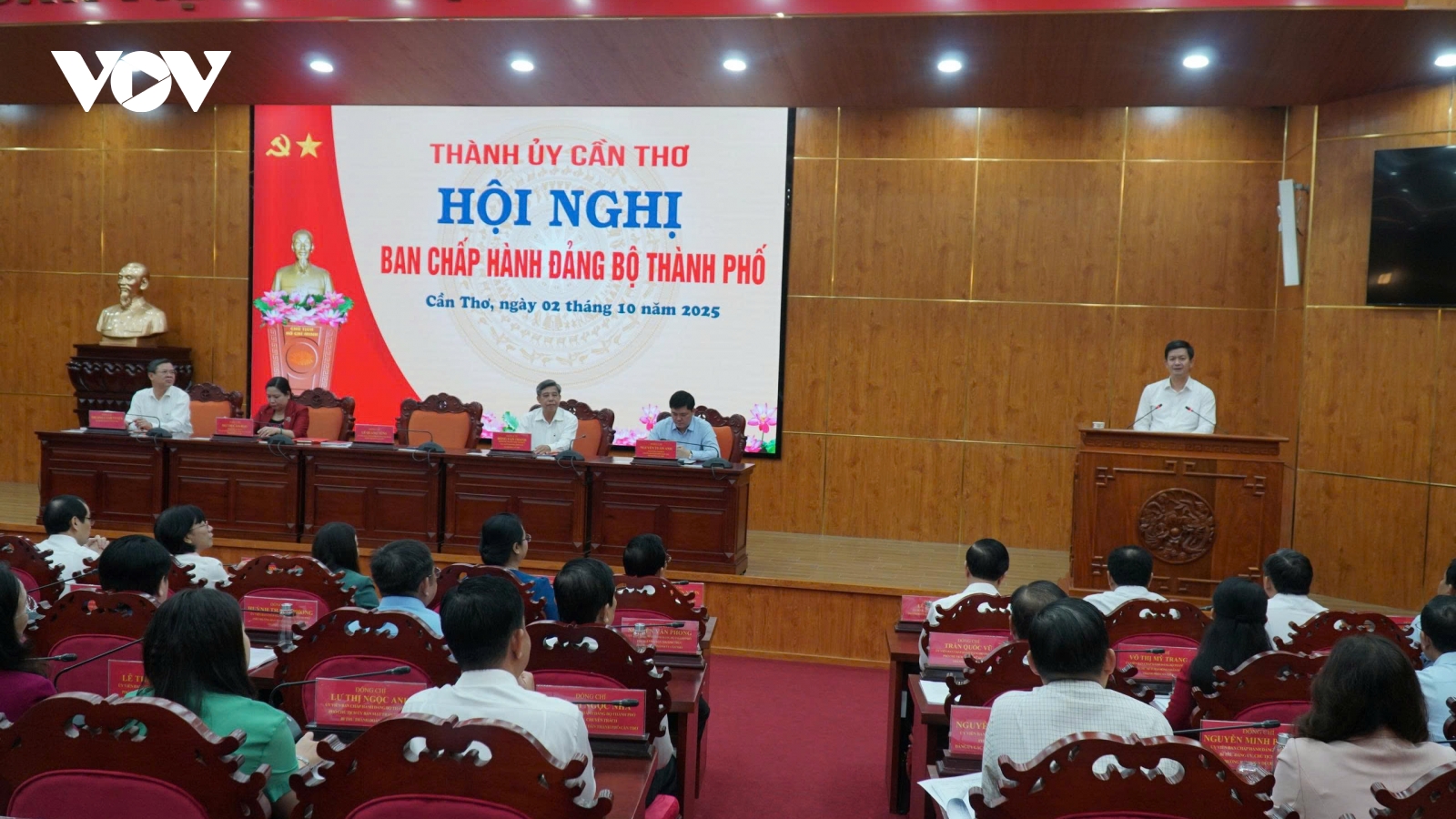 Ông Trương Cảnh Tuyên được giới thiệu để bầu làm Chủ tịch thành phố Cần Thơ