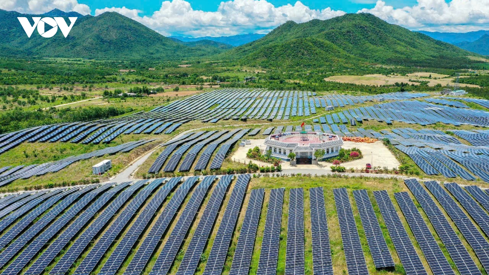 Khánh Hòa điều hành linh hoạt để đạt mục tiêu tăng trưởng GRDP 8,1% năm 2025