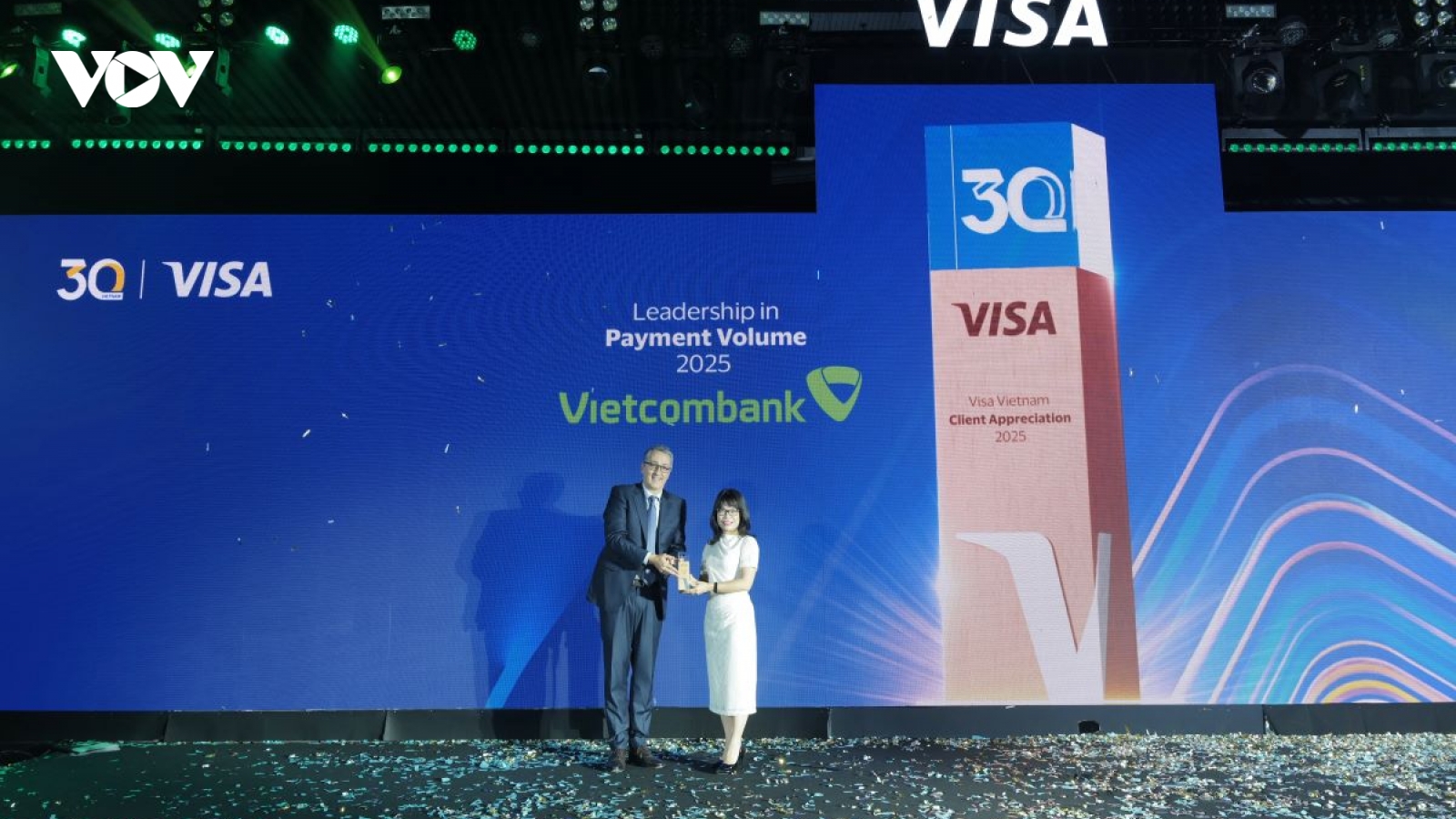 Vietcombank được Tổ chức thẻ quốc tế Visa vinh danh với 8 giải thưởng năm 2025