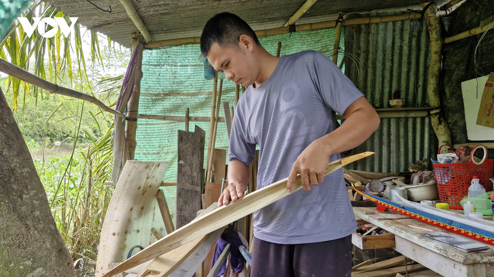 Độc đáo mô hình ghe ngo trông tinh xảo như thật