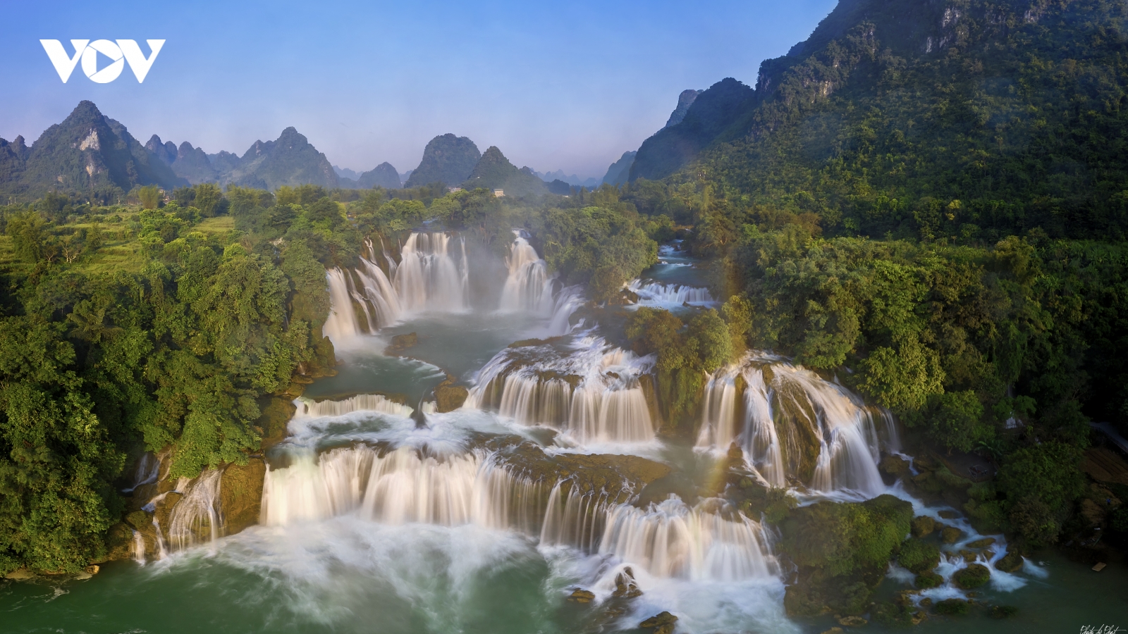 Lan tỏa yêu thương qua chương trình nghệ thuật “Hoa nở sau mưa”