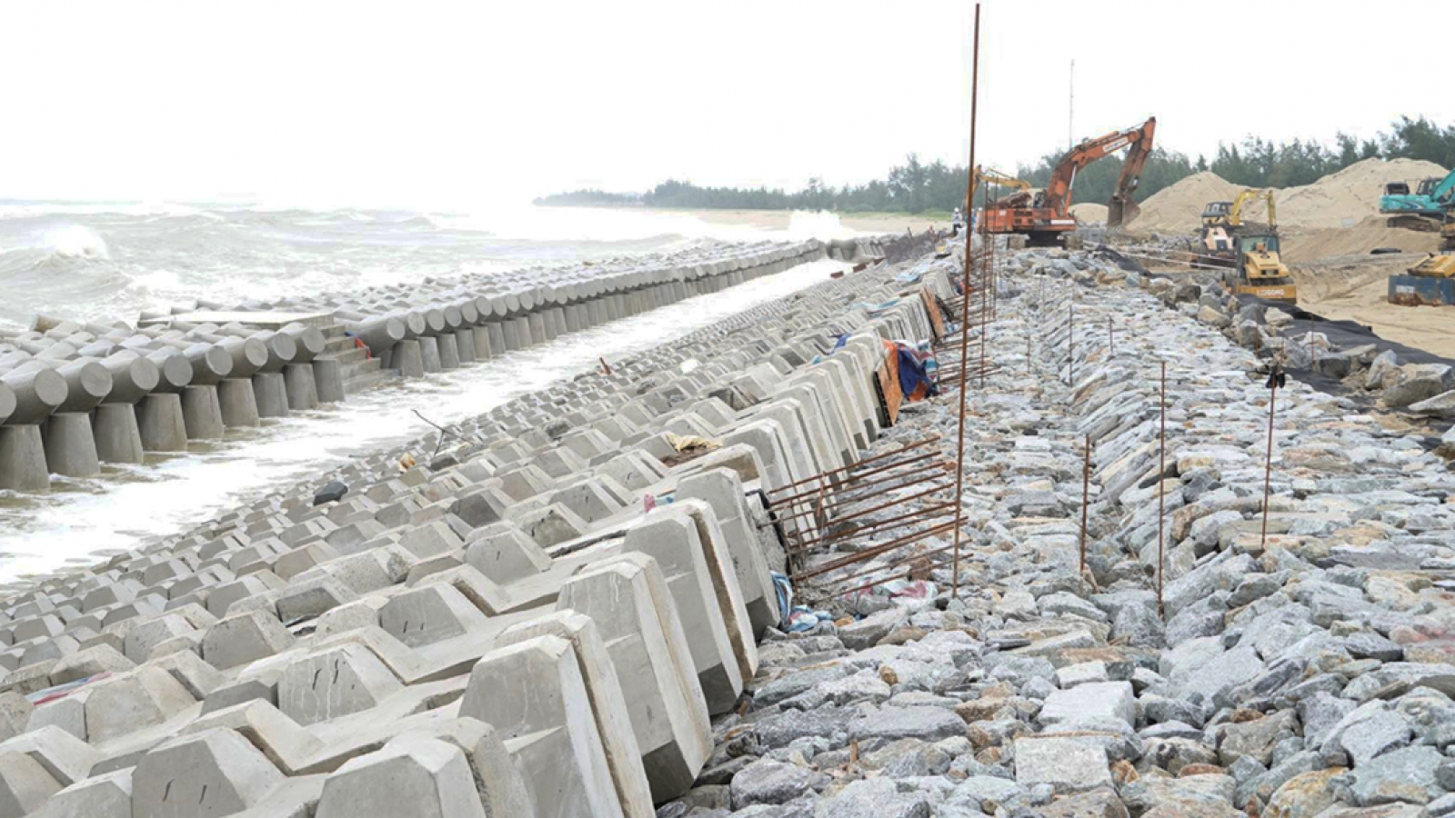 Miền Trung không chủ quan với mưa lớn