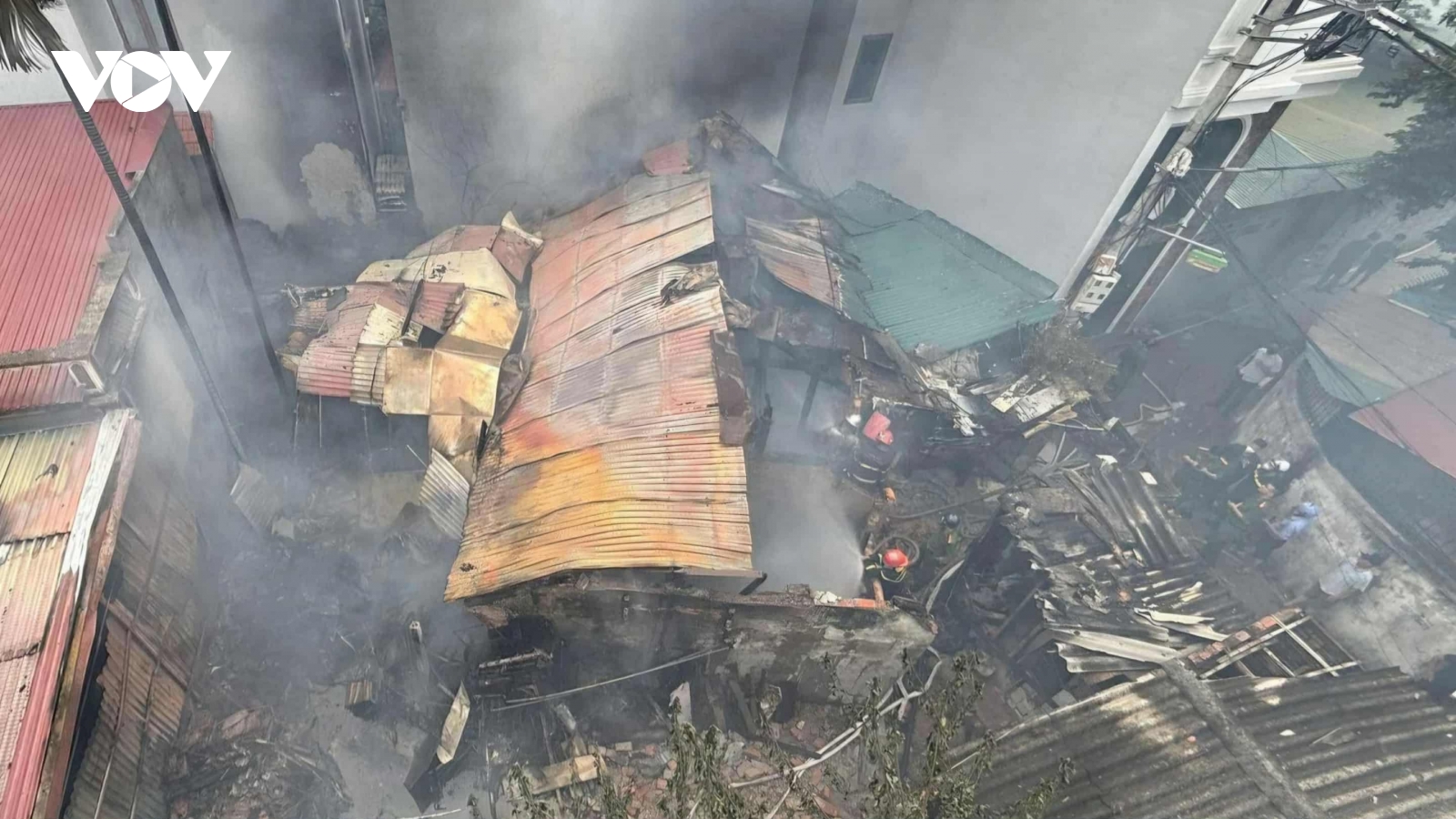 Cháy lớn ở Tây Mỗ, Hà Nội khiến một cụ ông tử vong