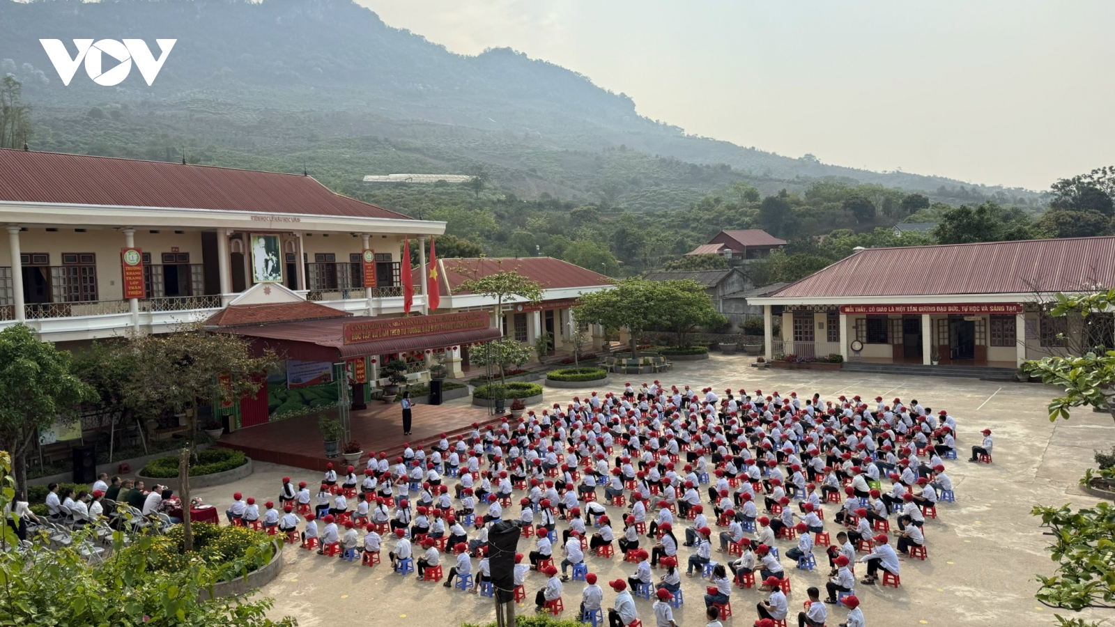 Sơn La ưu tiên nguồn lực đầu tư trường lớp học