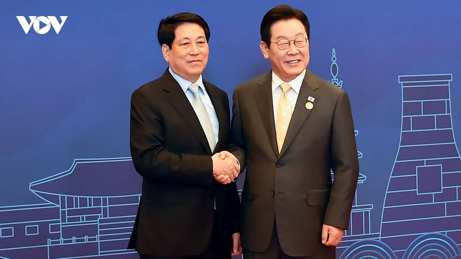 Chủ tịch nước Lương Cường dự tiệc tối chào mừng các nhà Lãnh đạo APEC