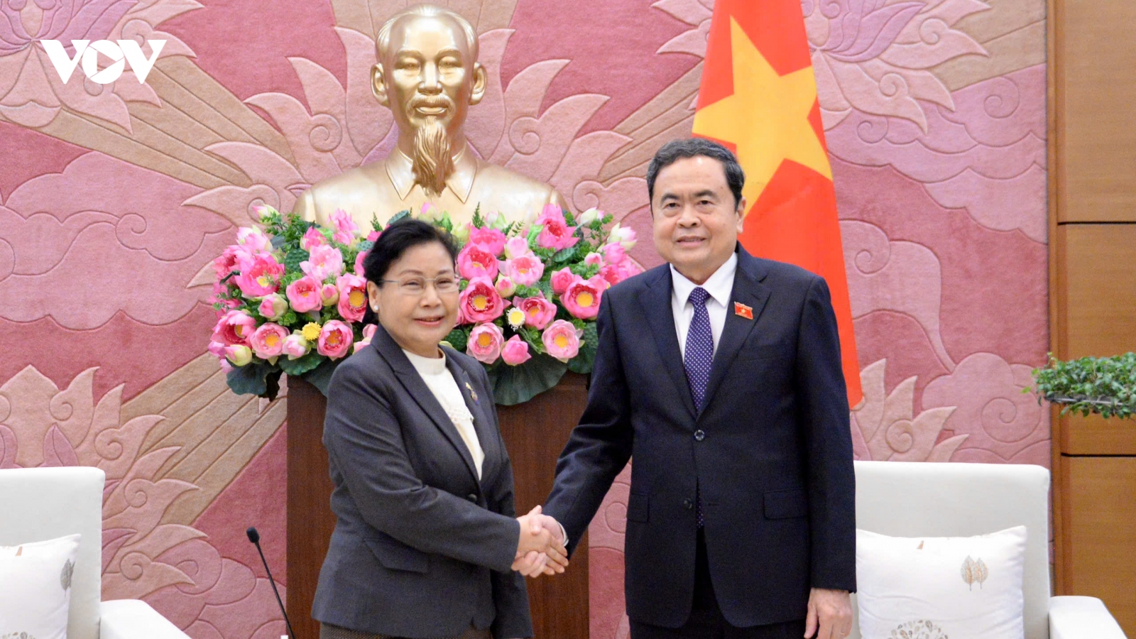 Chủ tịch Quốc hội Trần Thanh Mẫn tiếp Chánh án Tòa án nhân dân tối cao Lào