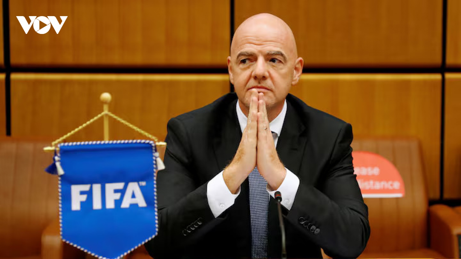 Chủ tịch FIFA bất ngờ đến Malaysia