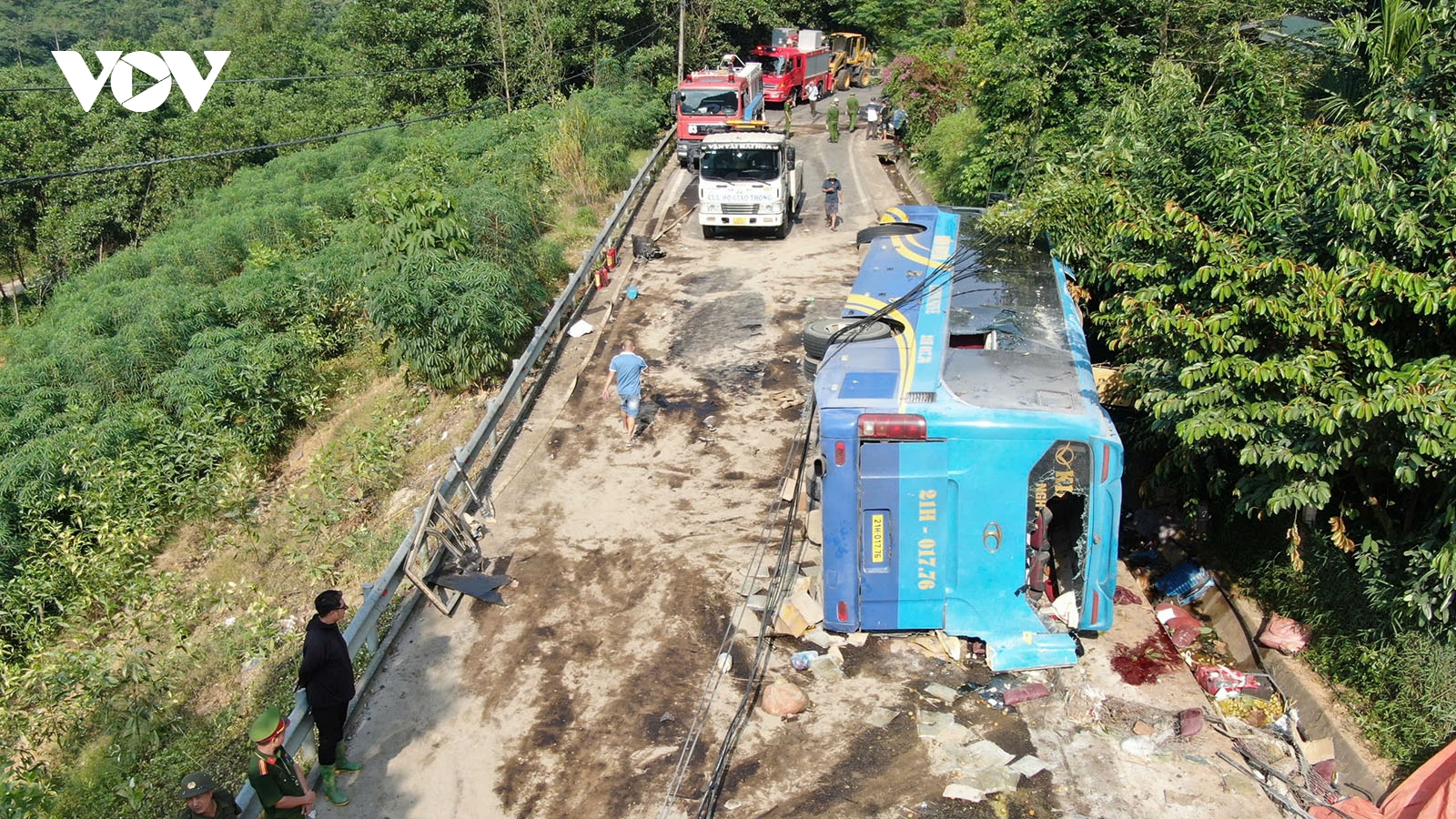 Xe khách lật trên đường tỉnh 172, Lào Cai khiến 3 người tử vong