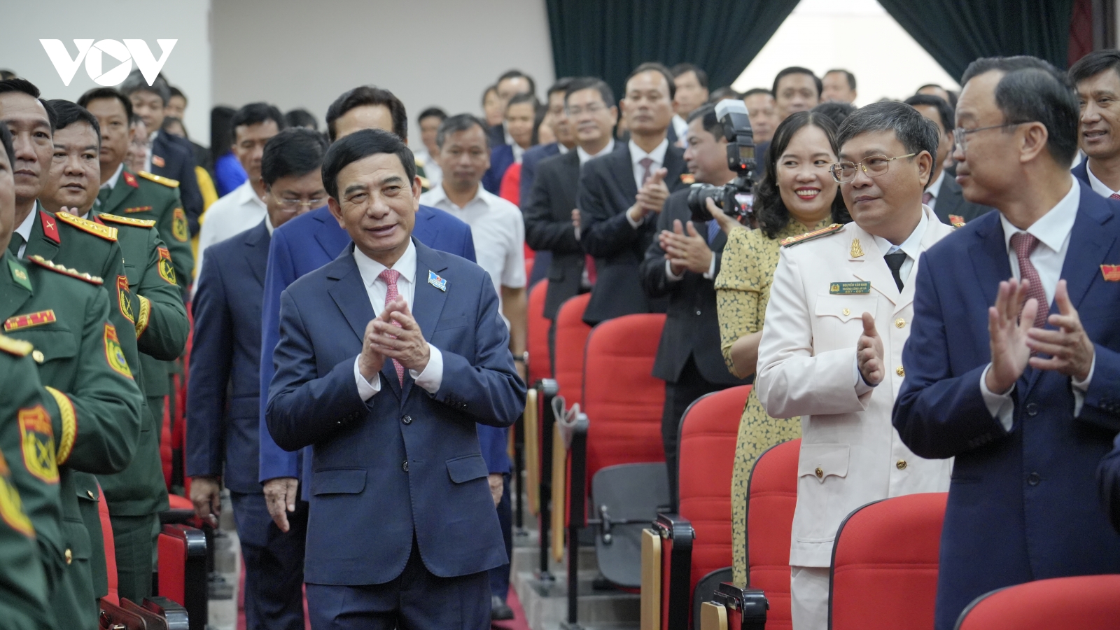 Đại tướng Phan Văn Giang dự và chỉ đạo Đại hội Đảng bộ tỉnh An Giang