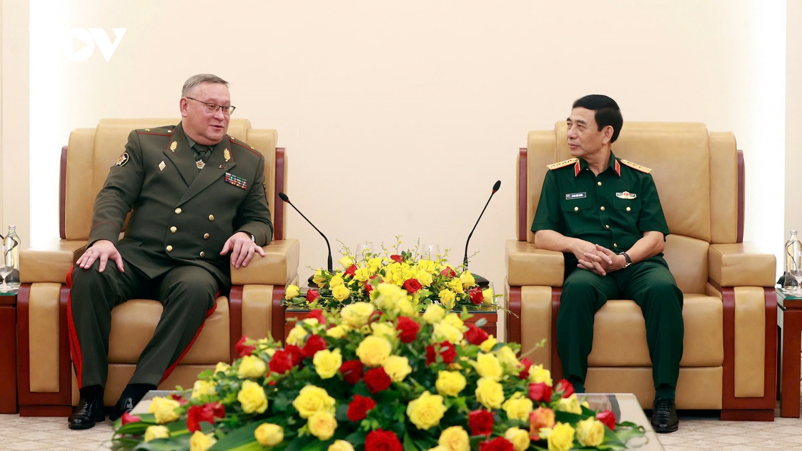 Đại tướng Phan Văn Giang tiếp Tổng Tham mưu trưởng các Lực lượng vũ trang Belarus