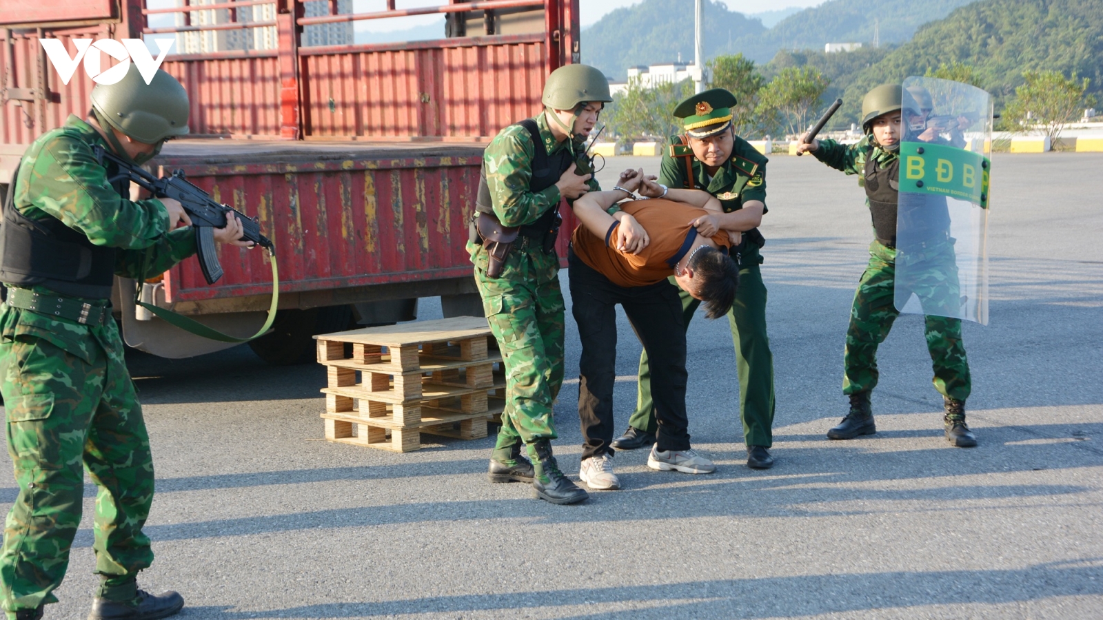 Sức mạnh hợp tác biên giới Việt - Trung qua diễn tập "Sông Hồng 2025"