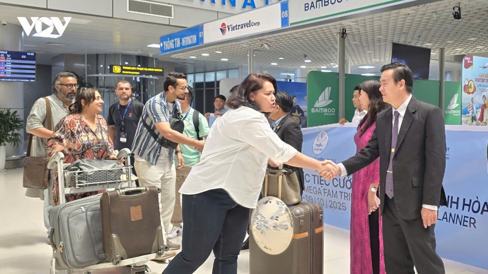 Khánh Hòa đón cơ hội tổ chức tiệc cưới quốc tế