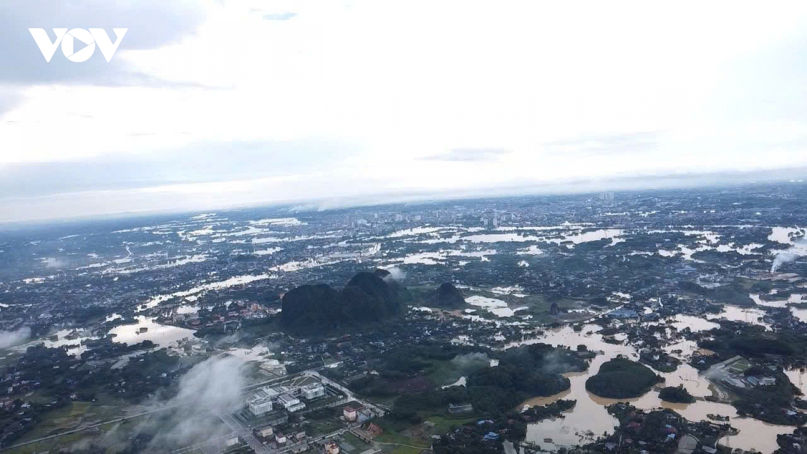 Lũ trên sông Thương vượt mức lịch sử và tiếp tục lên, nguy cơ ngập diện rộng