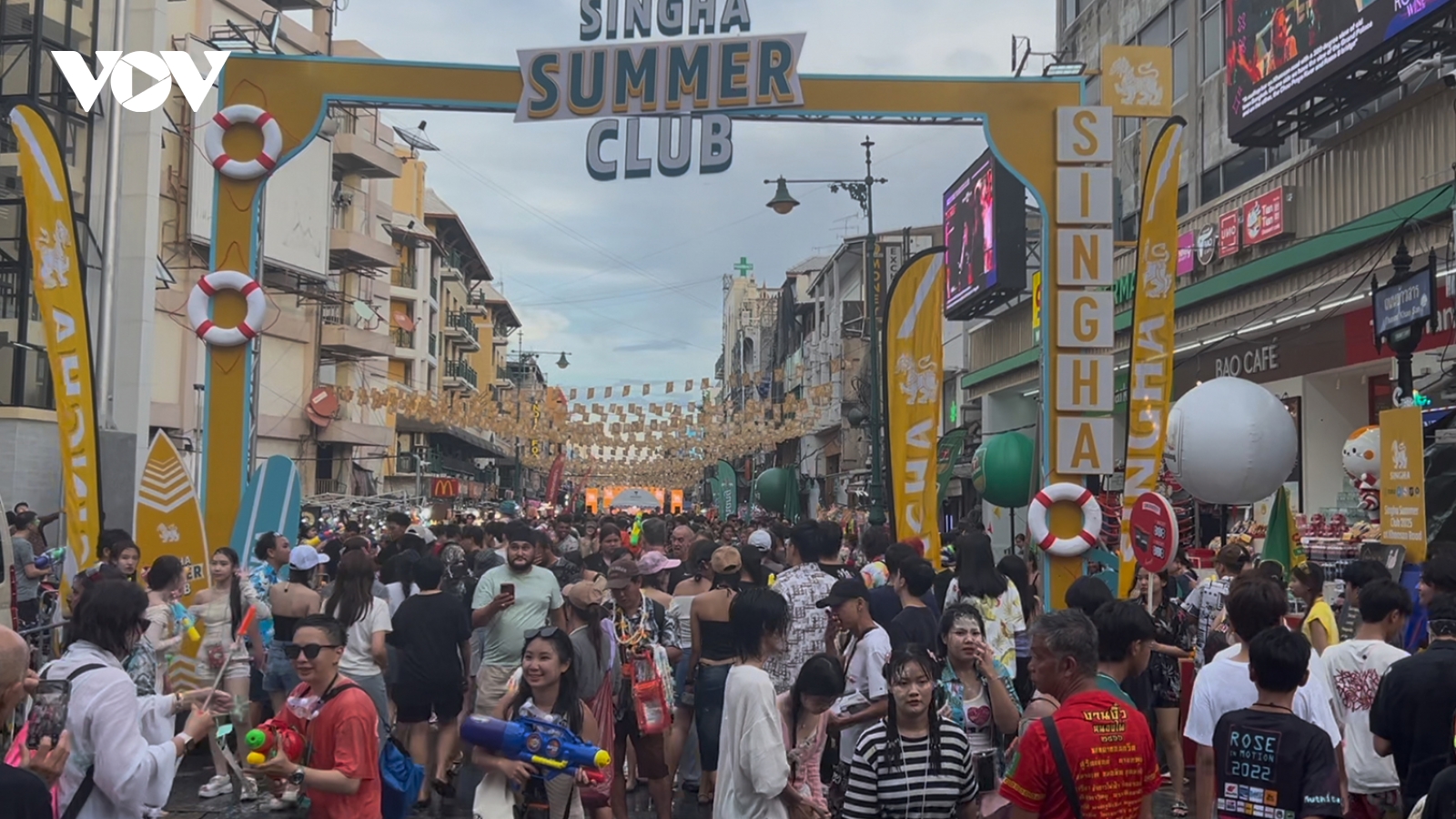 Thái Lan chuẩn bị triển khai kế hoạch thu phí du lịch 300 baht với khách quốc tế