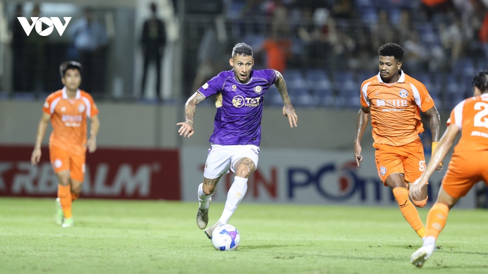 Đội hình tiêu biểu vòng 6 V-League 2025/2026: Sự trở lại của Hà Nội FC