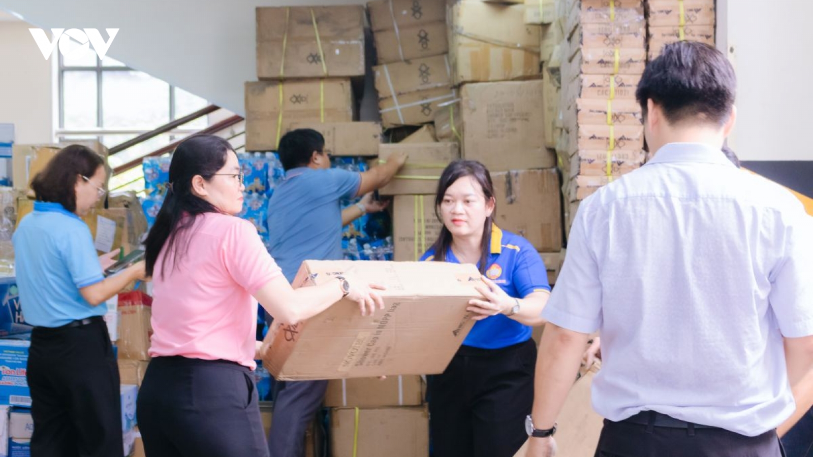 MTTQ TP.HCM vận chuyển hơn 70 tấn hàng cứu trợ đến vùng thiên tai