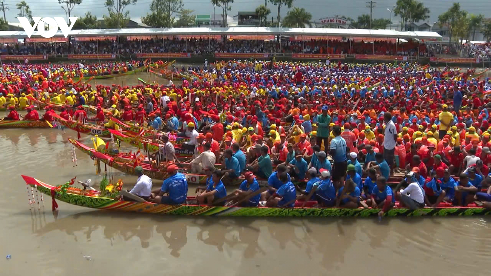 Cần Thơ: Gián đoạn giao thông kênh Maspero dịp diễn ra đua ghe Ngo