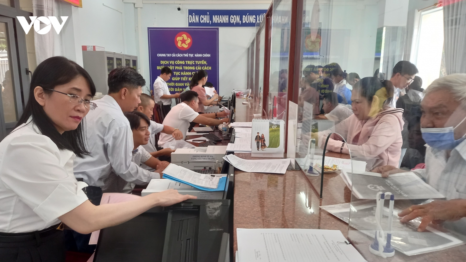 Cảnh báo mạo danh cơ quan BHXH để lừa đảo người dân cập nhật thông tin