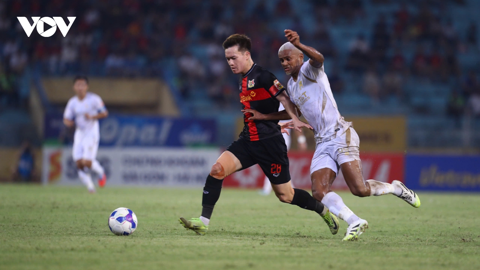 Đội hình tiêu biểu vòng 7 V-League 2025/2026: Hoàng Đức tỏa sáng, có nhân tố lạ