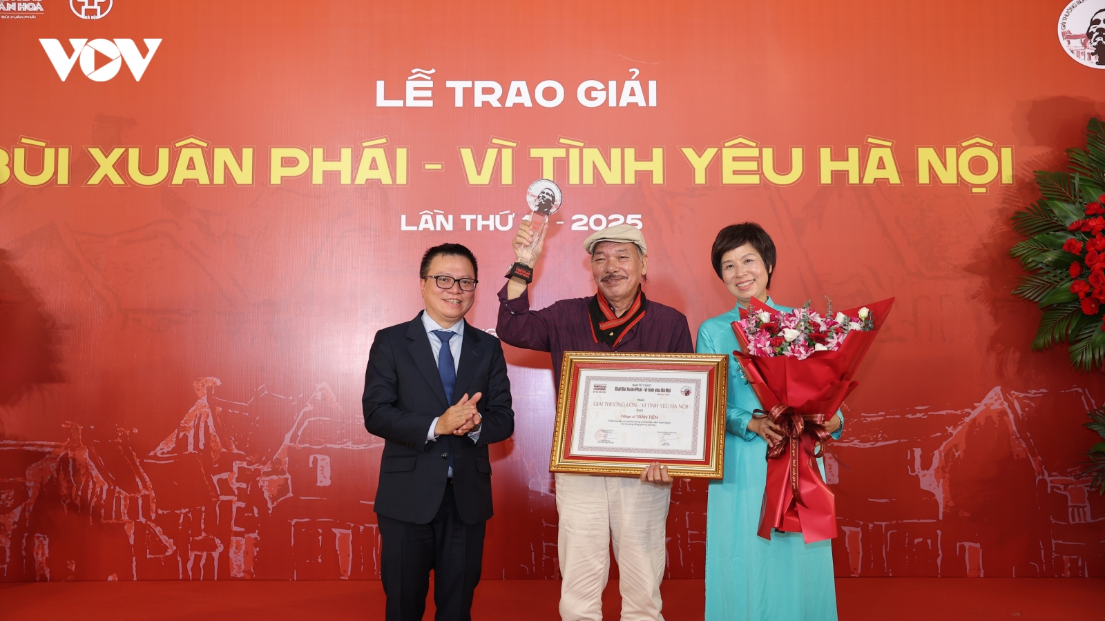 Nhạc sĩ Trần Tiến được vinh danh Giải thưởng Lớn