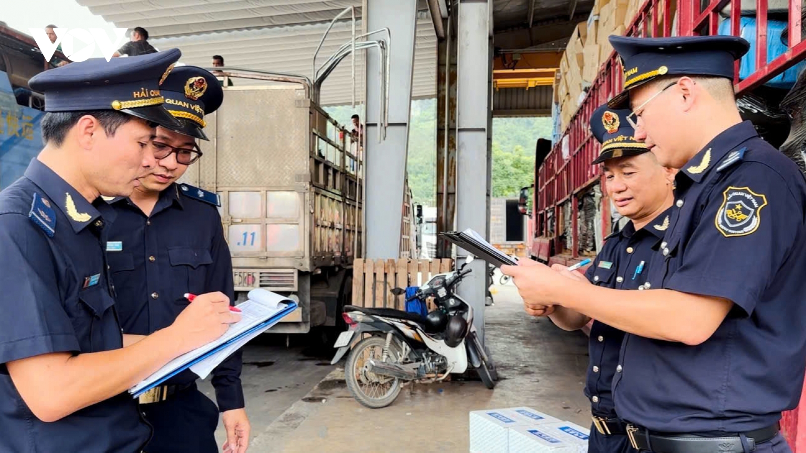 Hải quan Lạng Sơn thu ngân sách nhà nước cao kỷ lục