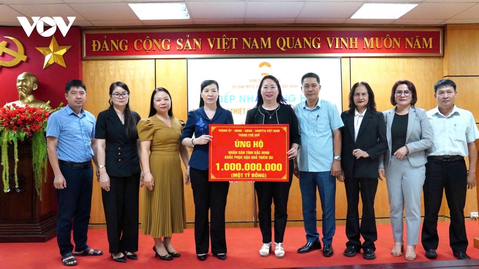 Huế, Bộ Xây dựng hỗ trợ bà con miền Bắc khắc phục bão lũ