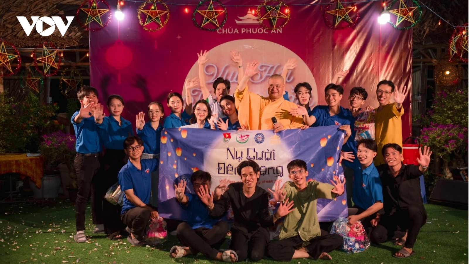 "Hũ gạo ân tình” thắp sáng Trung thu