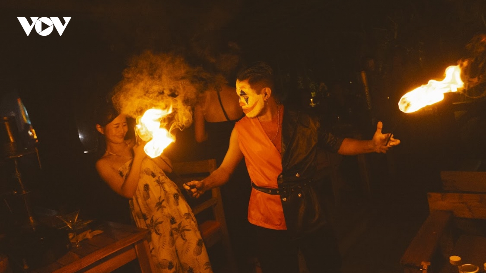 Sunset Beach – “ngọn lửa” Halloween trên bãi biển Phú Quốc
