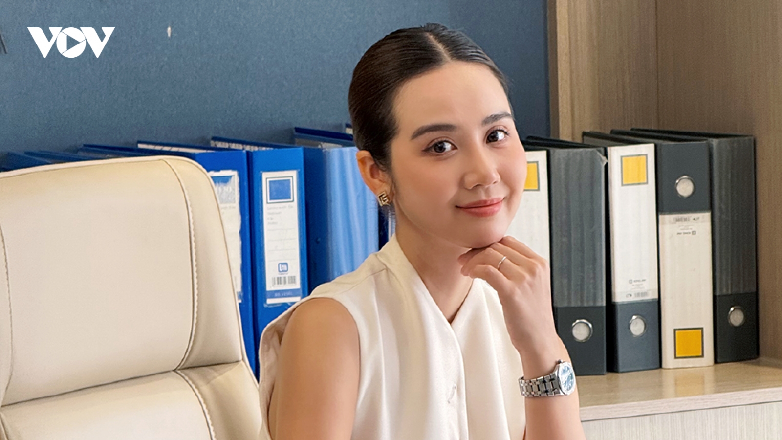 Phan Minh Huyền nói gì khi khán giả đòi bỏ xem “Cách em 1 milimet”?