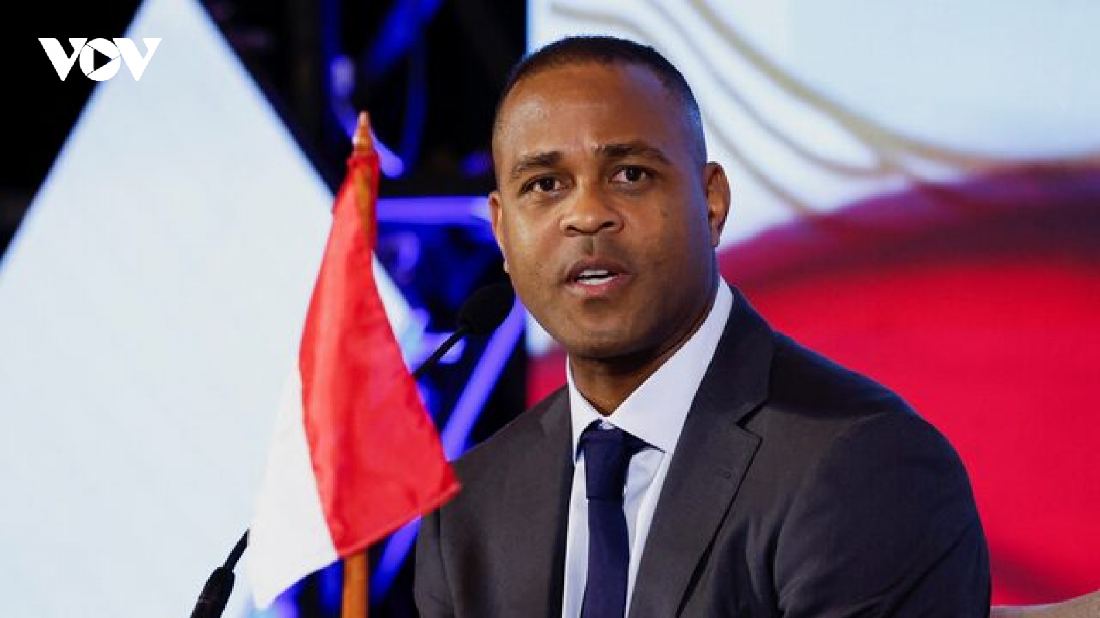 Liên đoàn Bóng đá Indonesia chính thức sa thải HLV Patrick Kluivert