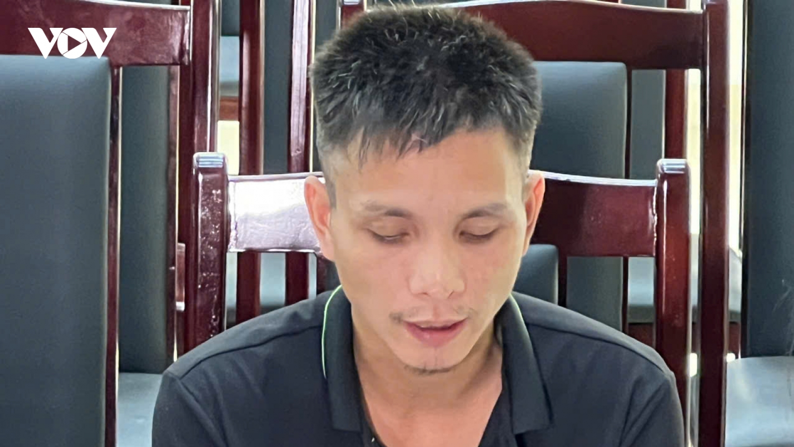 Bắt đối tượng bán ra thị trường 20.000 bình nước Lavie giả