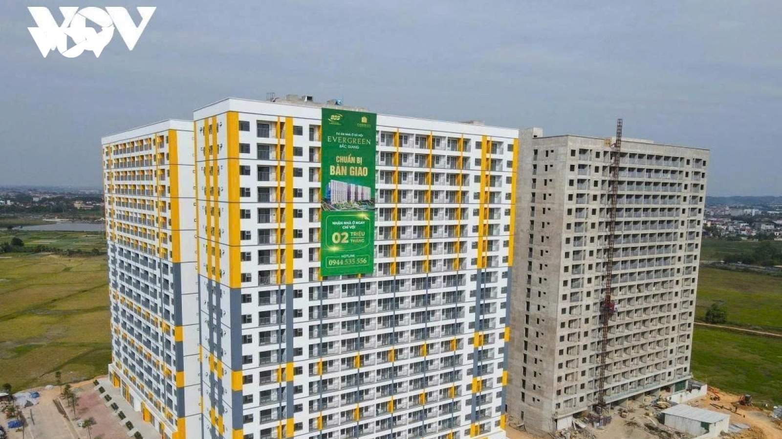 Giá leo thang, thủ tục bất cập, nhà ở xã hội chệch hướng an sinh?
