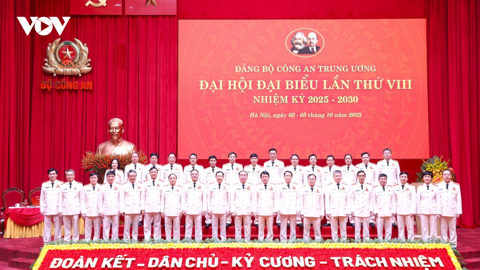 Bế mạc Đại hội đại biểu Đảng bộ Công an Trung ương lần thứ VIII