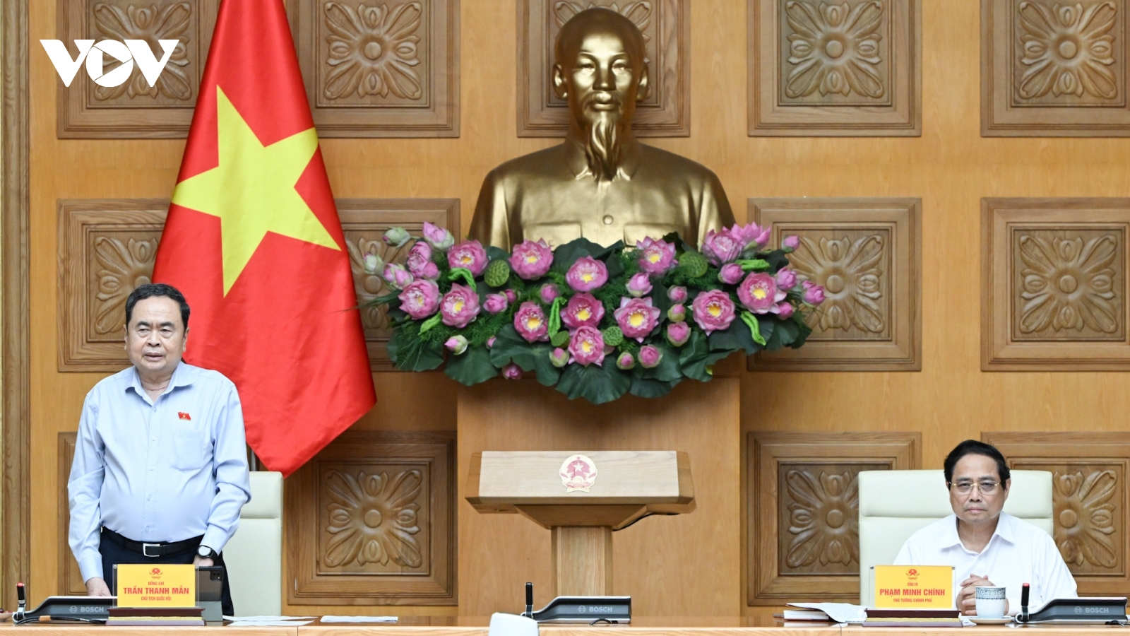 Chính phủ và Quốc hội phối hợp chặt chẽ phục vụ tốt Kỳ họp thứ 10