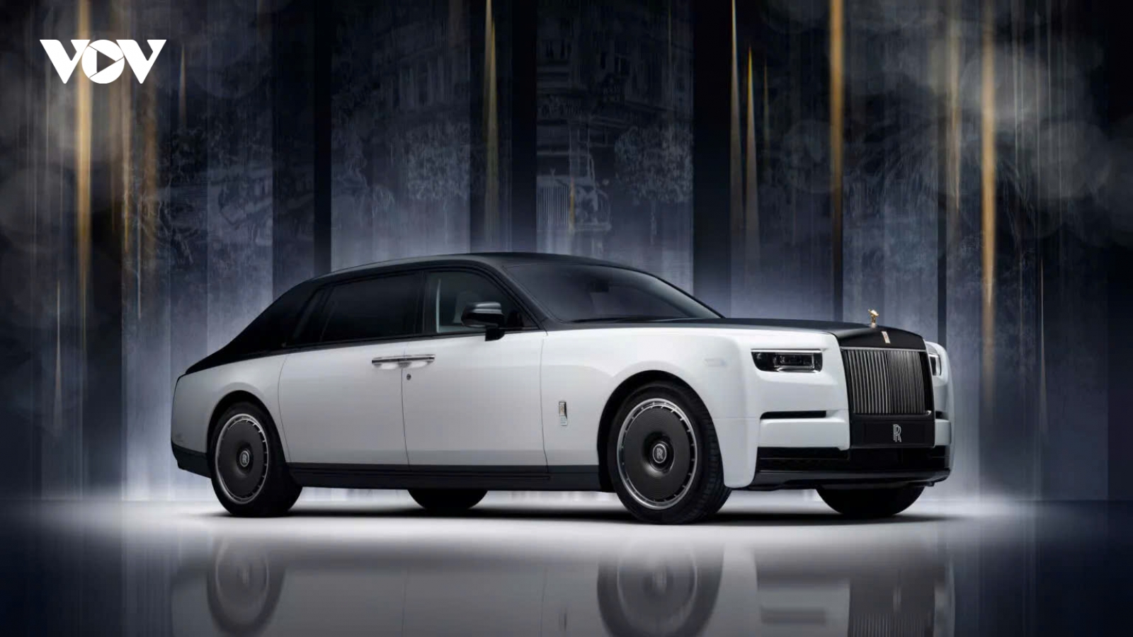 Chi tiết Rolls-Royce Phantom Centenary mất hơn 40.000 giờ để hoàn thành
