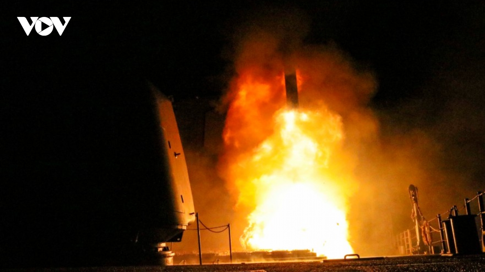 Vì sao tên lửa Tomahawk Mỹ cung cấp cho Ukraine là “lằn ranh đỏ” với Nga?