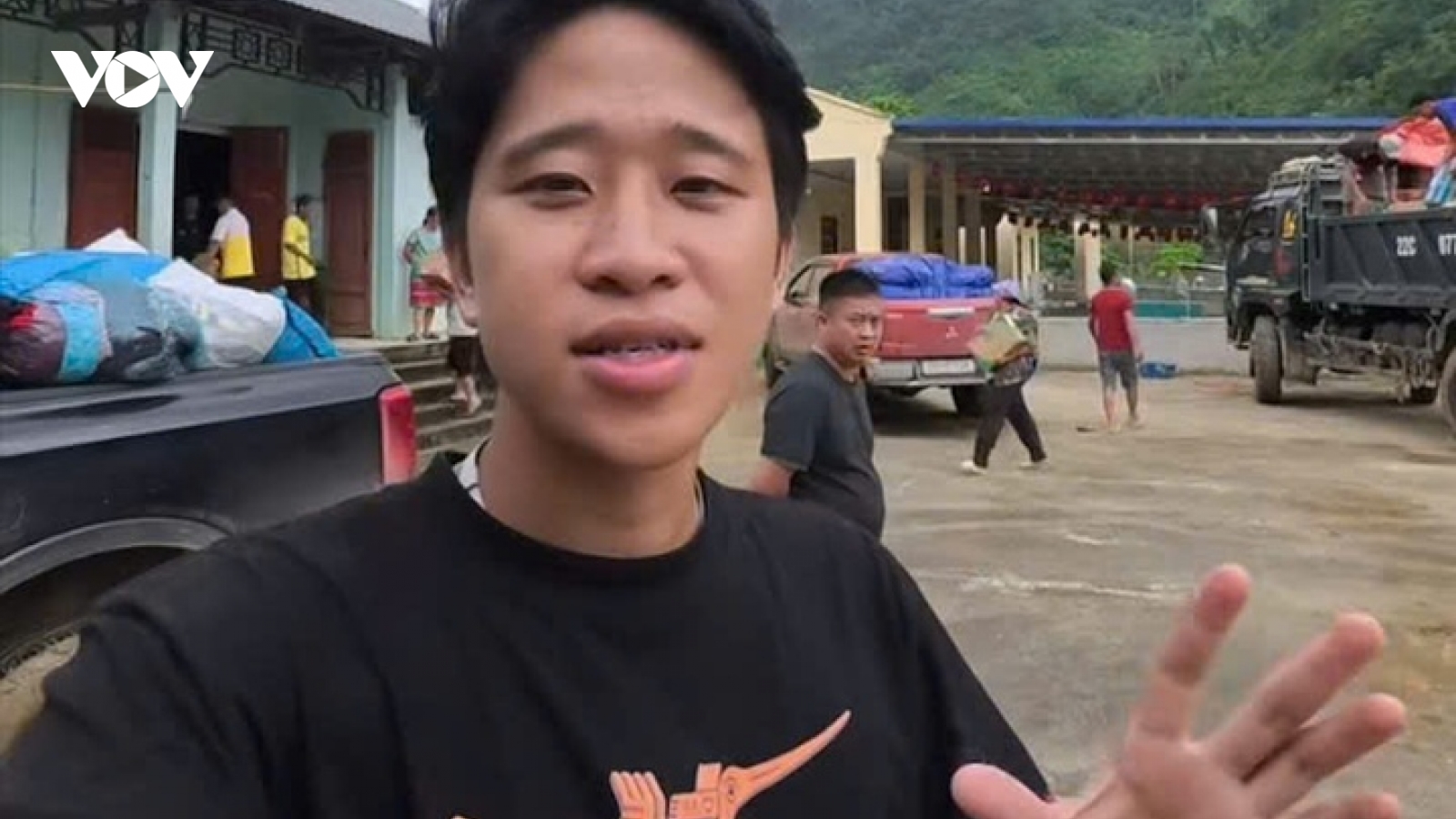 Tạm giữ thành viên đoàn thiện nguyện chiếm đoạt tiền từ thiện