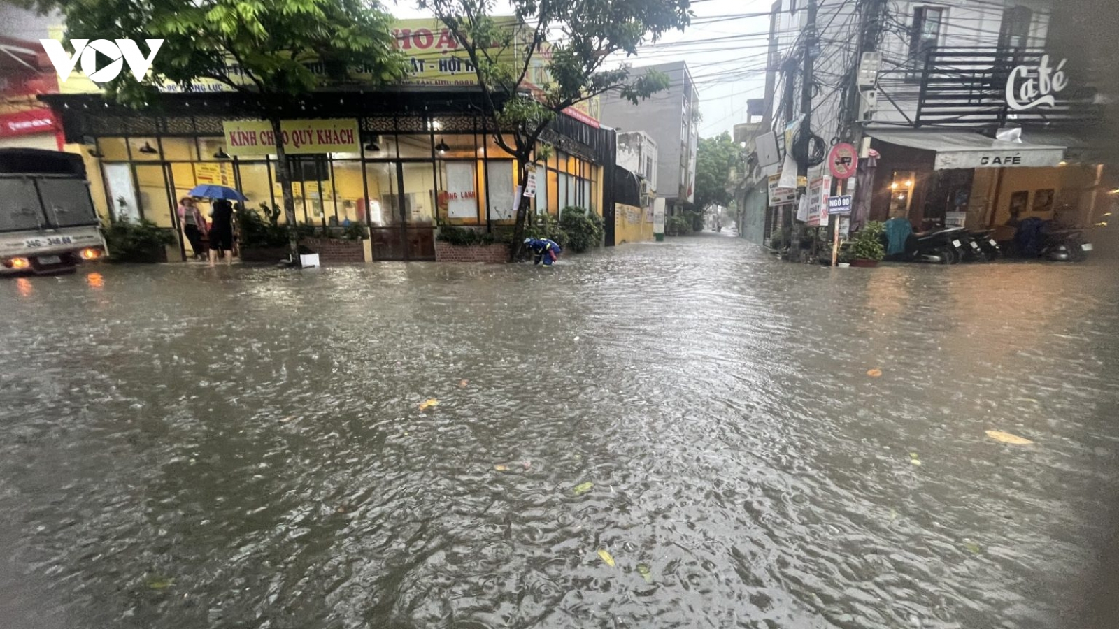 Thời tiết hôm nay 26/10: Mưa lớn tiếp diễn ở Trung Bộ và Tây Nguyên