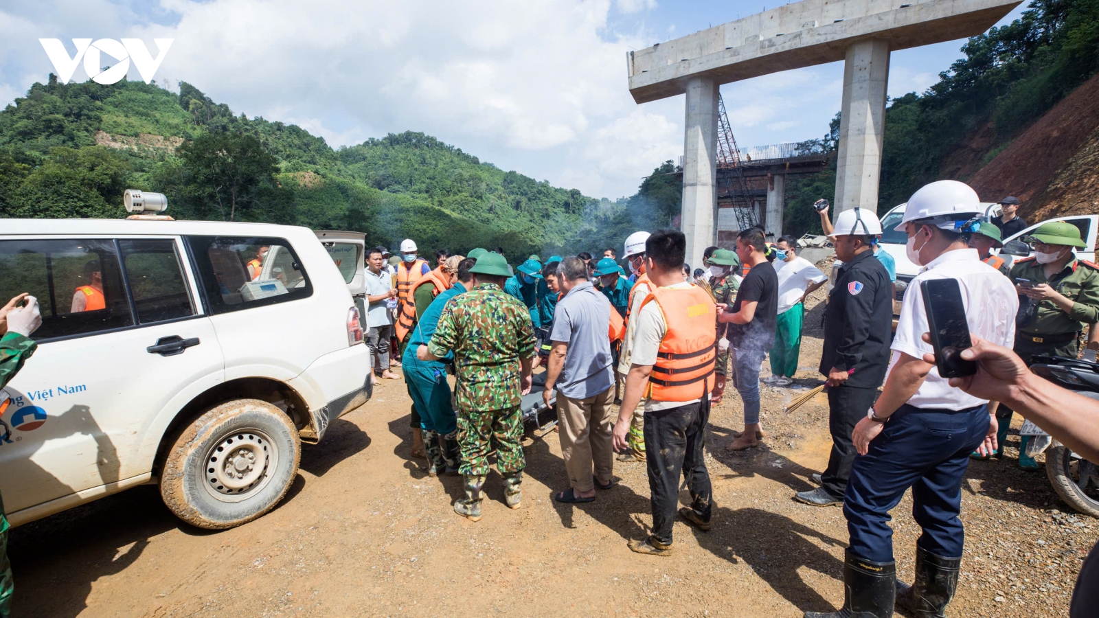 Đã tìm thấy cả 3 nạn nhân bị lũ cuốn tại công trường cao tốc Đồng Đăng – Trà Lĩnh