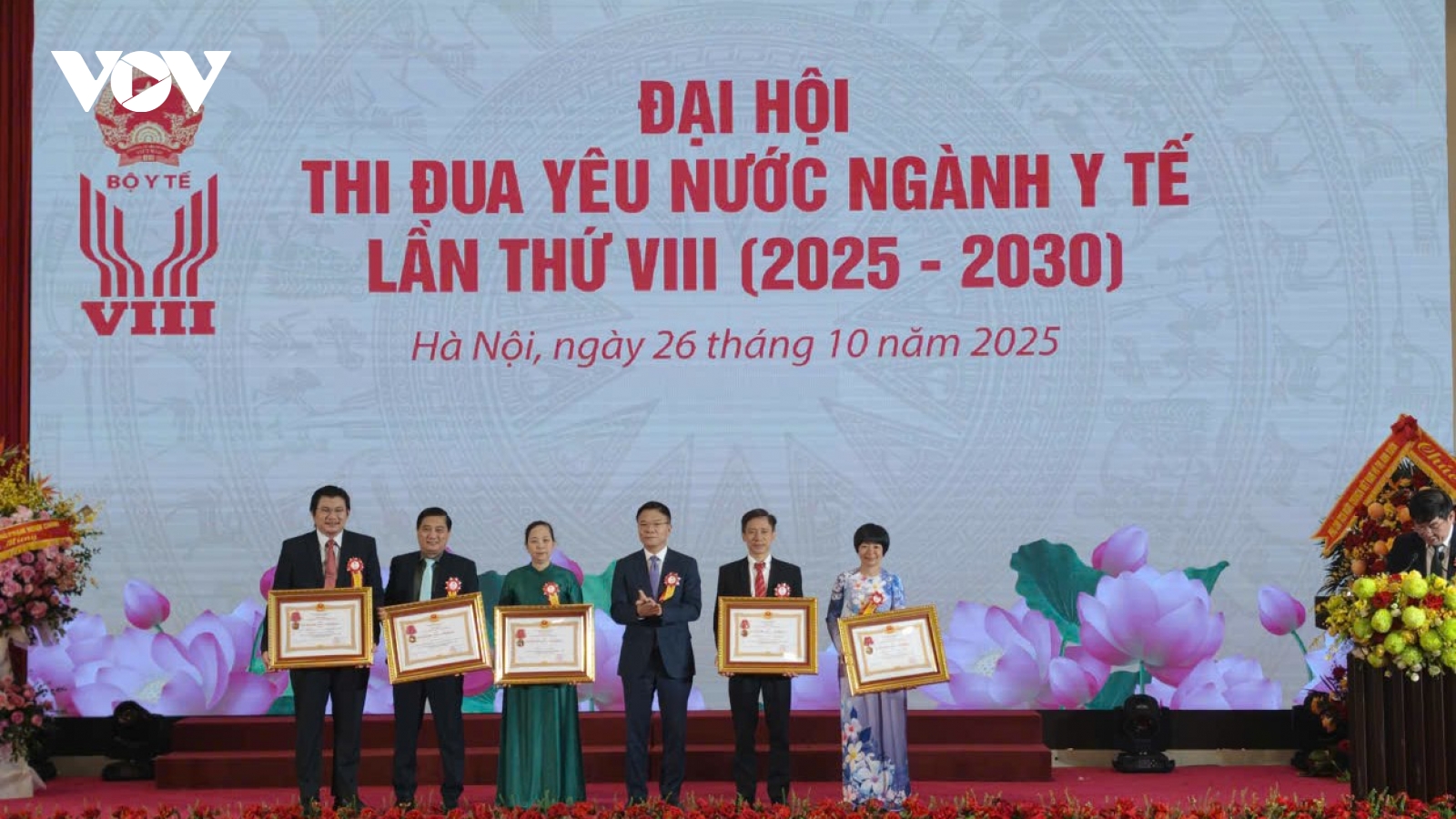 Ngành Y tế phát huy phong trào thi đua yêu nước, xây dựng ngành hiện đại, nhân văn