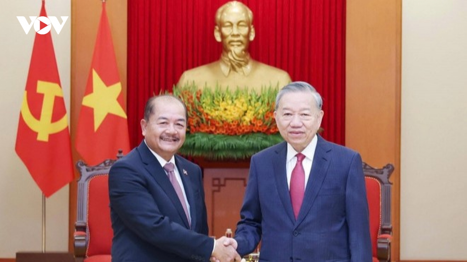 Tổng Bí thư Tô Lâm tiếp Phó Thủ tướng Lào Kikeo Khaykhamphithoune