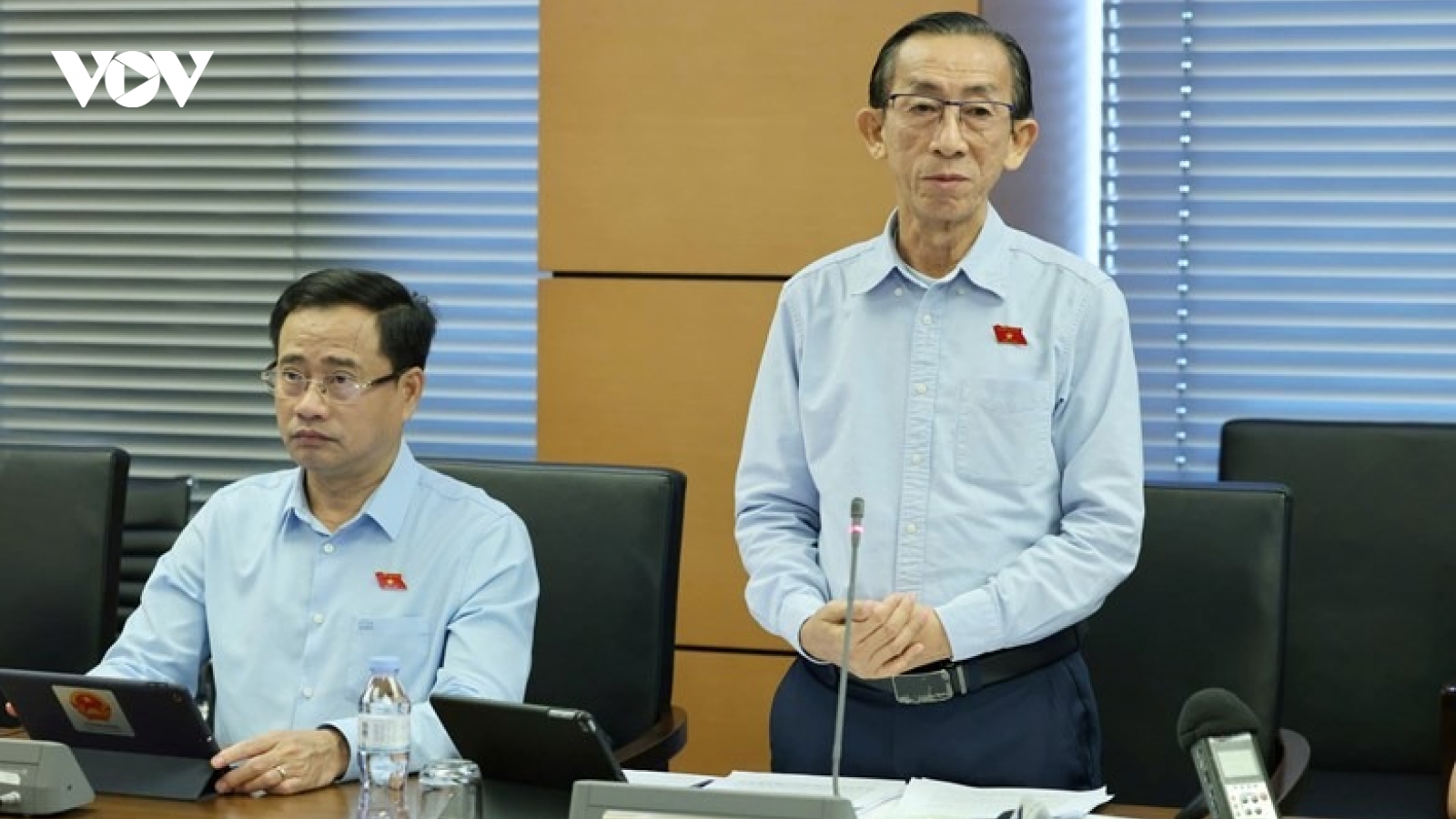 Đề xuất tăng tỷ lệ đại biểu Quốc hội chuyên trách