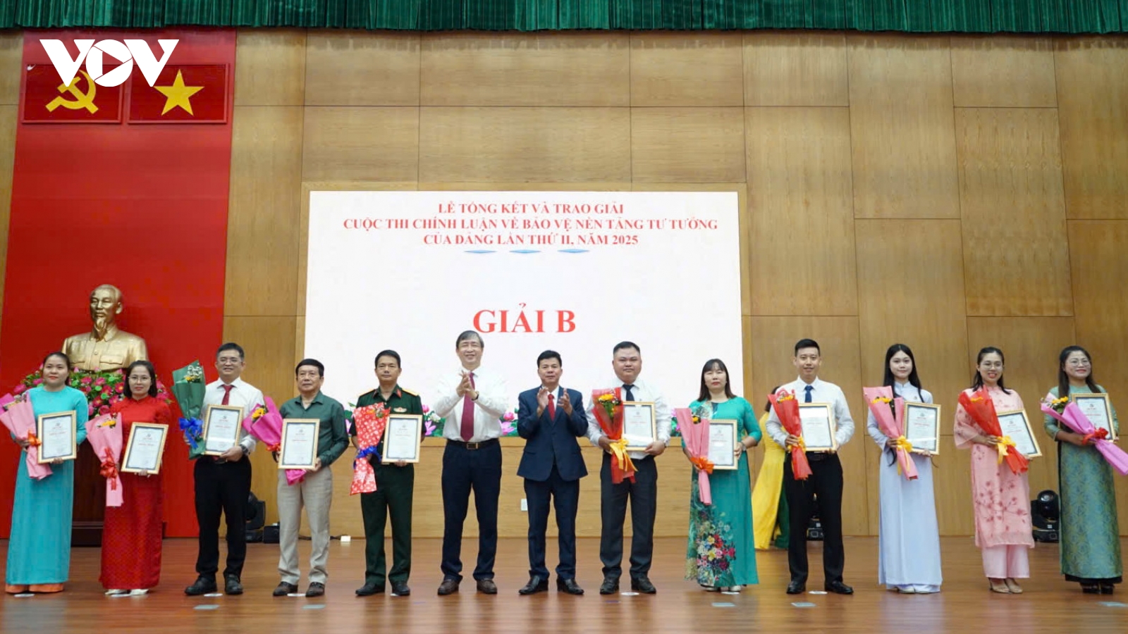 Đà Nẵng trao giải Cuộc thi chính luận về bảo vệ nền tảng tư tưởng của Đảng