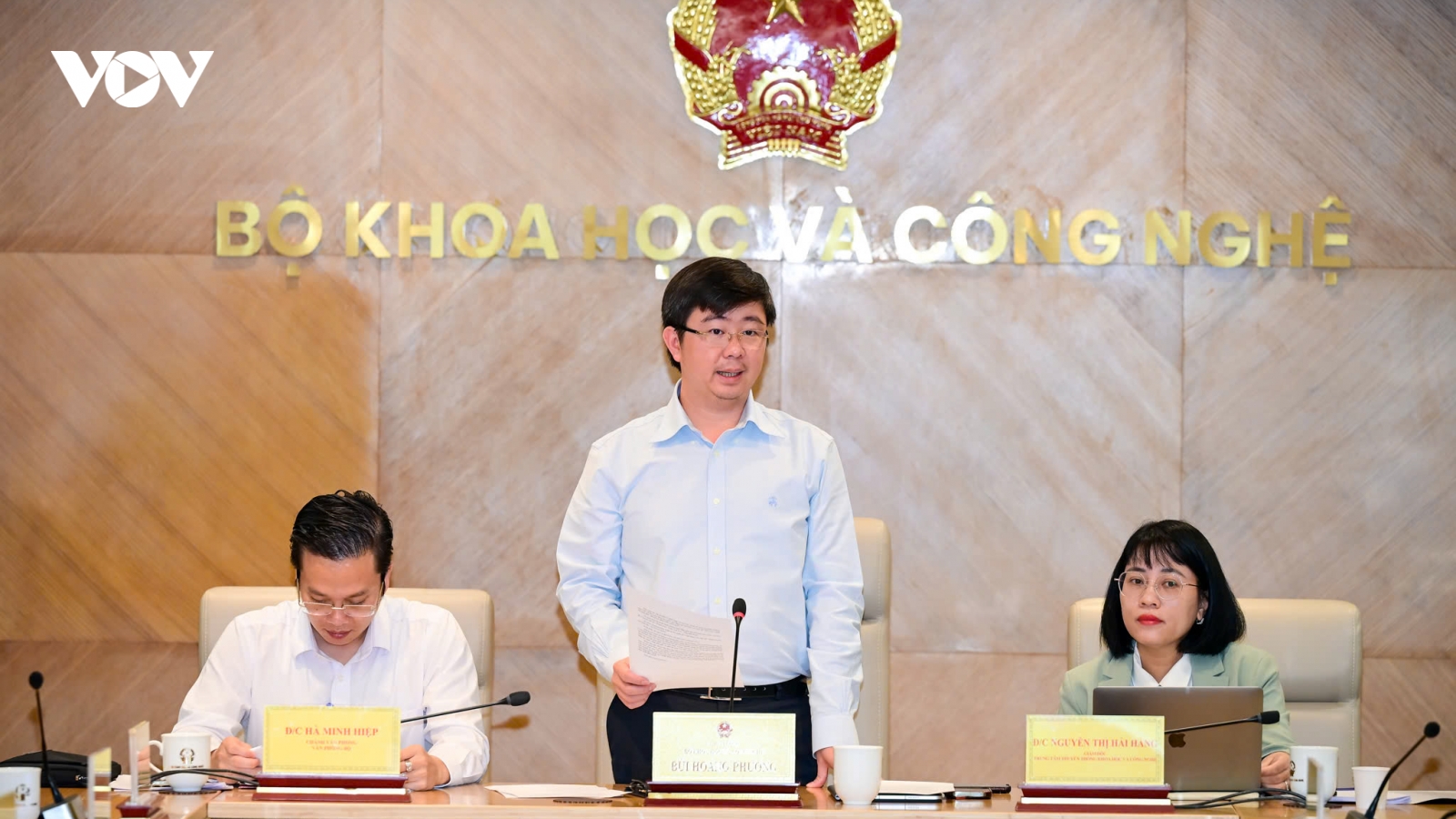 Giao doanh nghiệp trong nước triển khai các “bài toán lớn” của Nhà nước