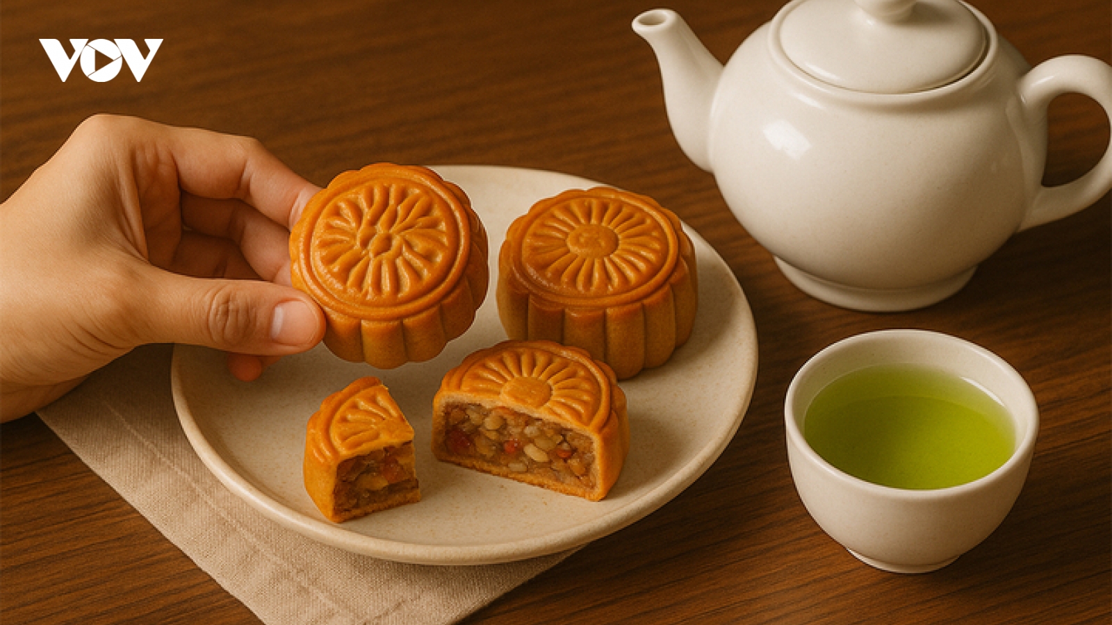 Lợi ích của việc uống trà khi ăn bánh trung thu