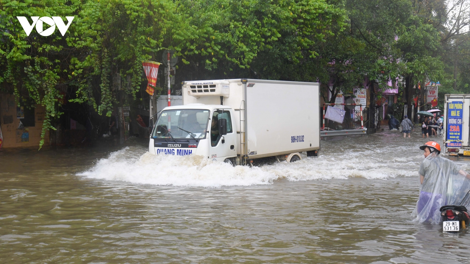 Vì sao Hà Nội ngập nặng sau trận mưa lịch sử ngày 30/9?